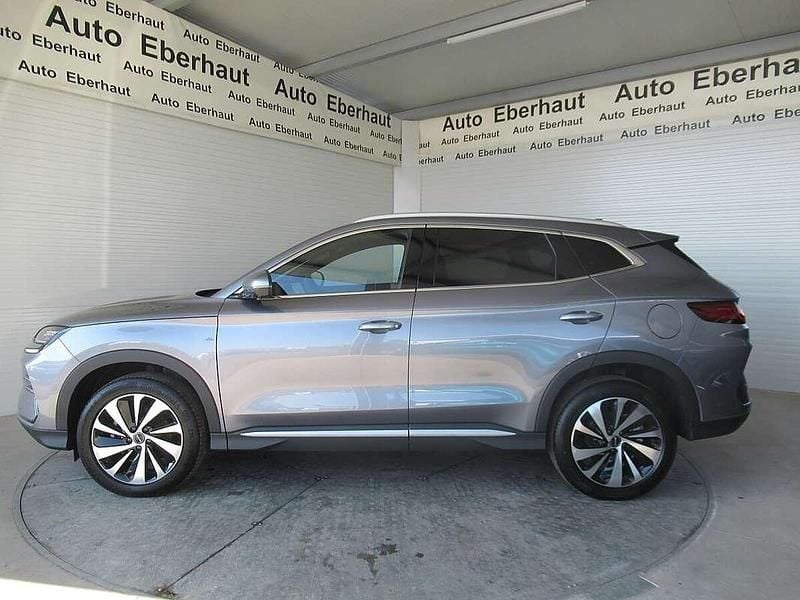 Neu BYD Seal U Design 131 PS (96 kW) 2025 Grau SUV