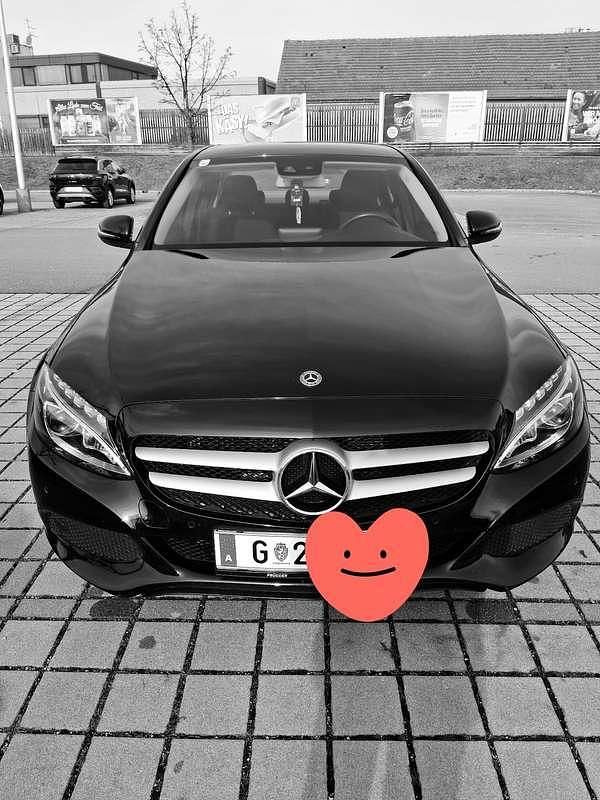 Gebraucht Mercedes C180 116 PS (85 kW) 2018 Limousine