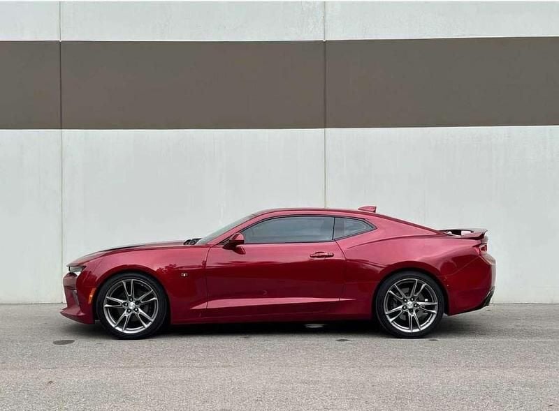 Gebraucht Chevrolet Camaro 271 PS (199 kW) 2016 Rot Coupé