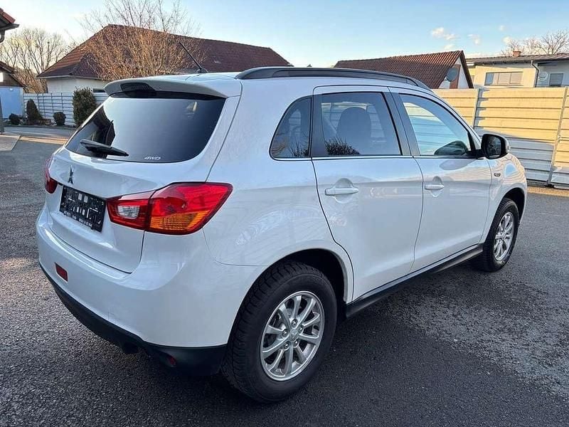 Gebraucht Mitsubishi ASX Instyle 150 PS (110 kW) 2010 Weiß SUV