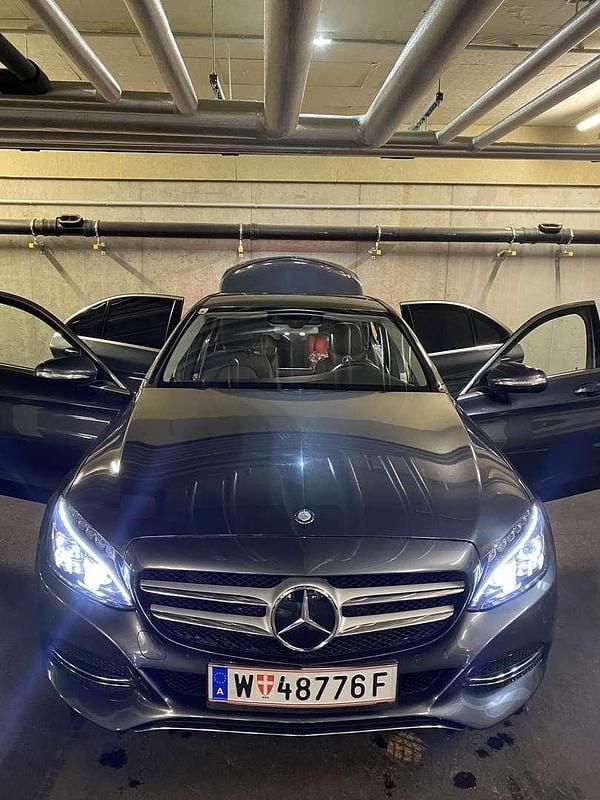 Gebraucht Mercedes C220 Elegance 170 PS (125 kW) 2014 Limousine