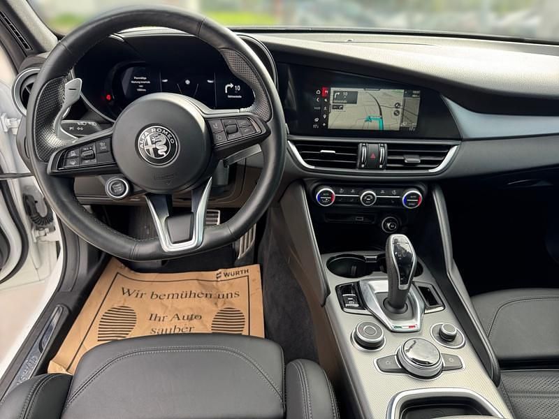 Gebraucht Alfa Romeo Giulia Veloce 280 PS (205 kW) 2024 Weiß Limousine