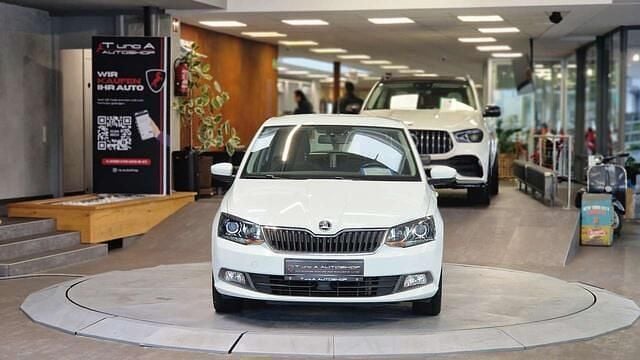 Gebraucht Skoda Fabia 60 PS (44 kW) 2015 Weiß Limousine