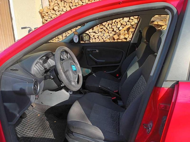 Gebraucht Seat Ibiza Fresh 69 PS (50 kW) 2008 Rot Limousine