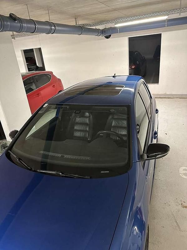 Gebraucht VW Golf VII R 271 PS (199 kW) 2012 Limousine