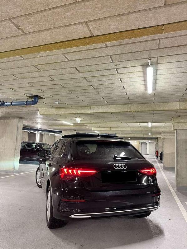 Gebraucht Audi A3 116 PS (85 kW) 2022 Limousine