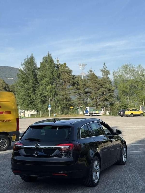 Gebraucht Opel Insignia Sport 163 PS (119 kW) 2014 Kombi