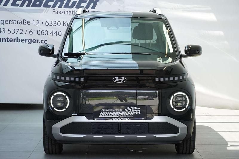 Neu Hyundai Inster Trend 85 kW (116 PS) 2025 Schwarz Kleinwagen