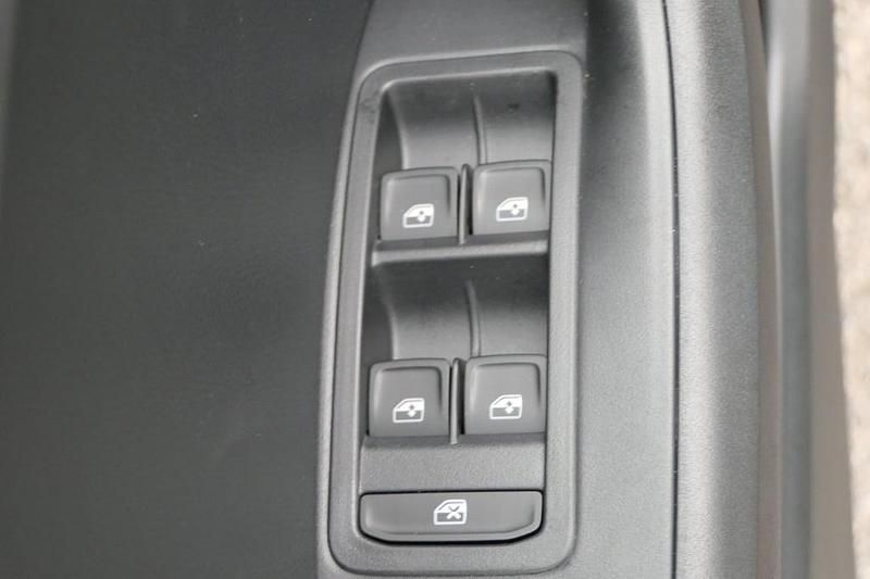 Neu Seat Ateca Reference 115 PS (84 kW) 2026 Schwarz  metallic SUV