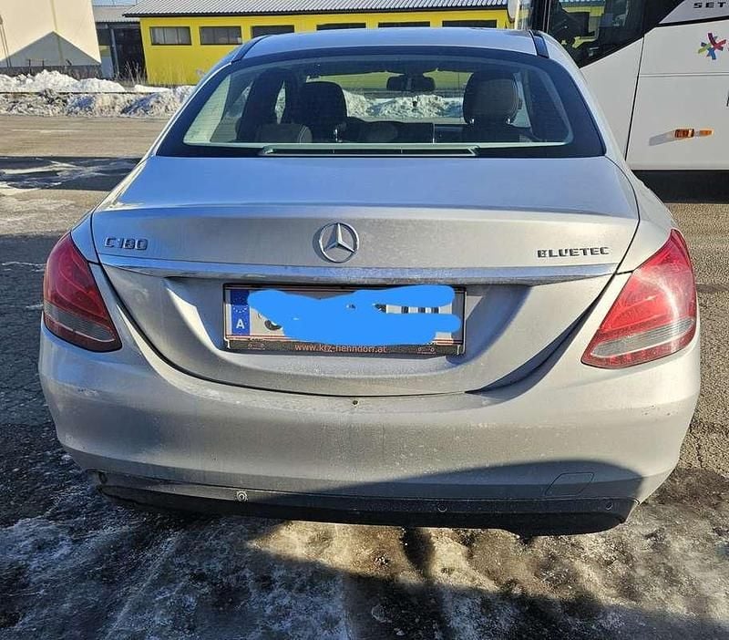 Gebraucht Mercedes C180 116 PS (85 kW) 2014 Limousine