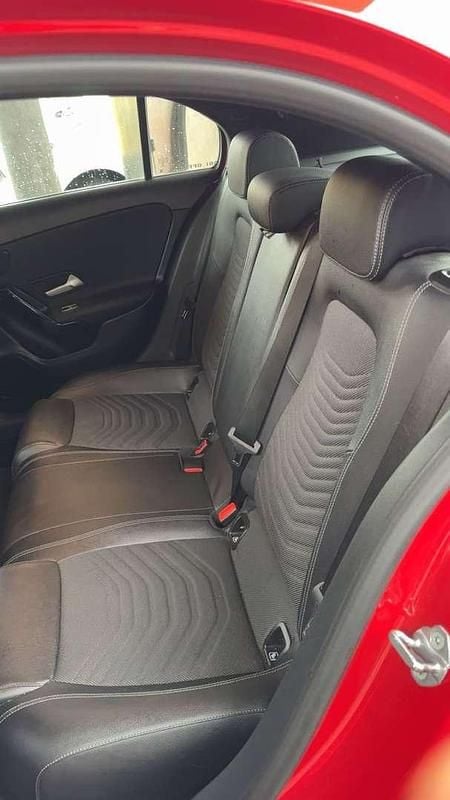 Gebraucht Mercedes A200 163 PS (119 kW) 2018 Limousine