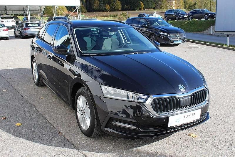 Gebraucht Skoda Octavia Ambition 150 PS (110 kW) 2022 Schwarz Kombi