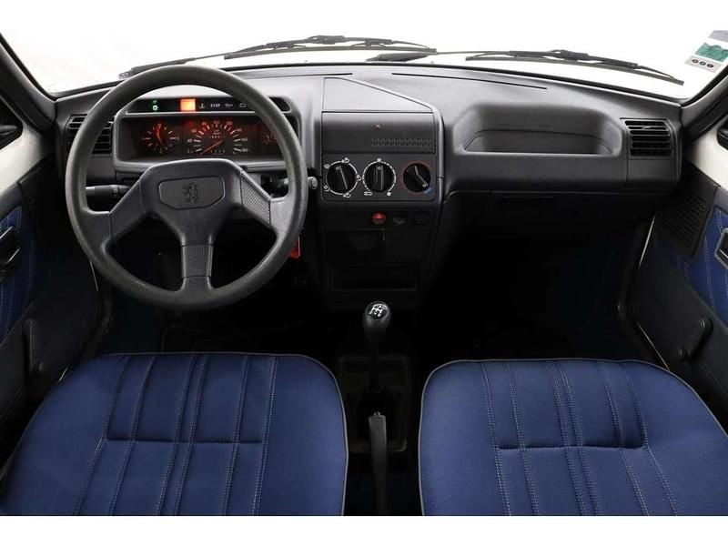 Gebraucht Peugeot 205 54 PS (39 kW) 1992 Weiß Cabrio