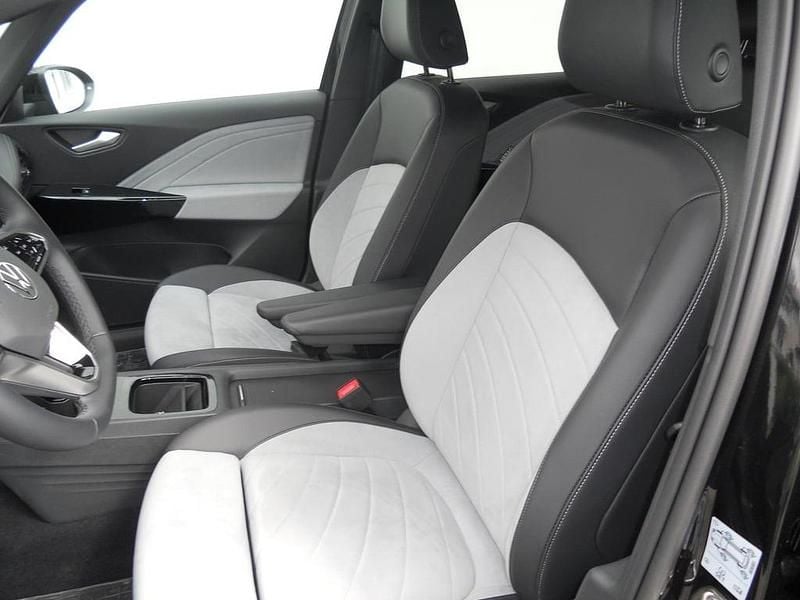 Gebraucht VW ID.3 Pro 150 kW (204 PS) 2023 Schwarz  metallic Kleinwagen