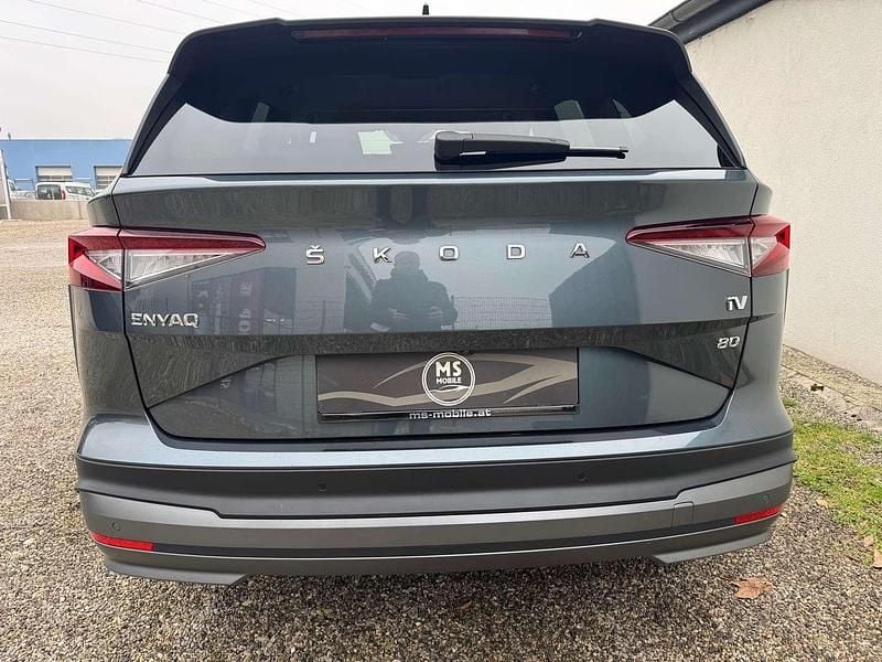 Gebraucht Skoda Enyaq iV Loft 150 kW (204 PS) 2021 Grau SUV