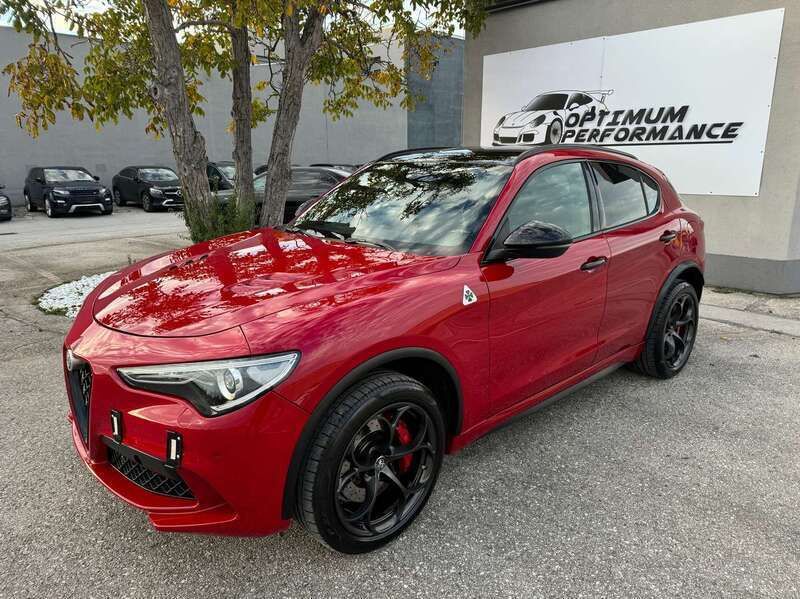 Rot Gebraucht 2018 Alfa Romeo Stelvio Quadrifoglio SUV | € 49.990 - Bild 1/4