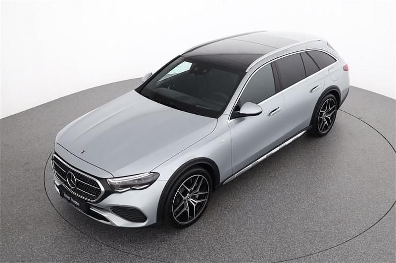 Gebraucht Mercedes E300 197 PS (144 kW) 2025 Silber Kombi