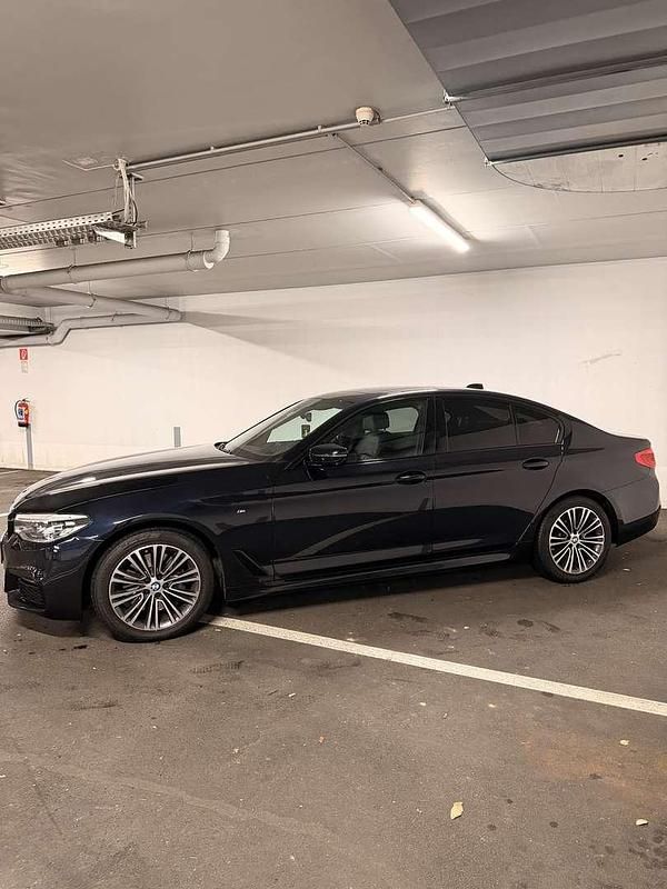 Gebraucht BMW 530 Sport Line 265 PS (194 kW) 2019 Kombi