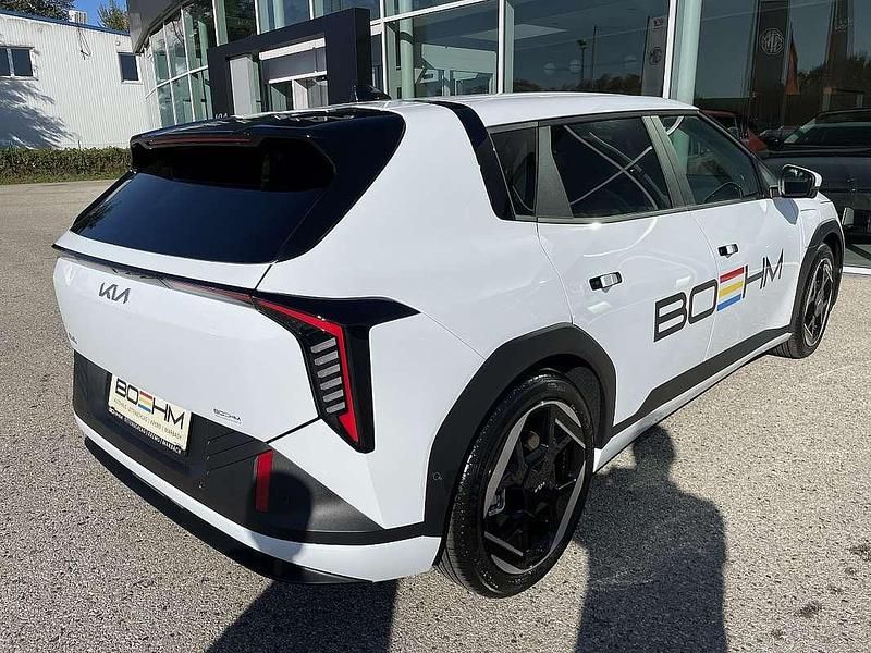 Gebraucht Kia EV4 Plus 150 kW (204 PS) 2025 Weiß Kleinwagen