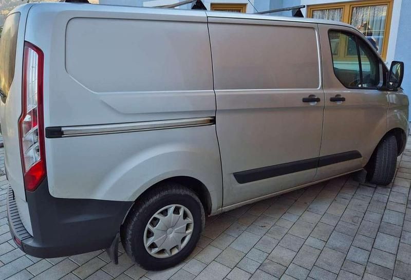 Gebraucht Ford Transit Custom Trend 131 PS (96 kW) 2017 Silber Van / Kleinbus