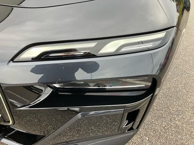 Gebraucht BMW 750e M Sport 490 PS (360 kW) 2025 Grau Limousine