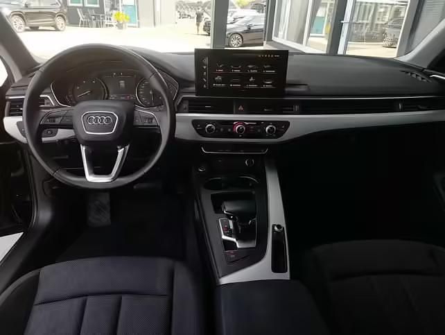Gebraucht Audi A4 Advanced Plus 163 PS (119 kW) 2022 Schwarz Kombi