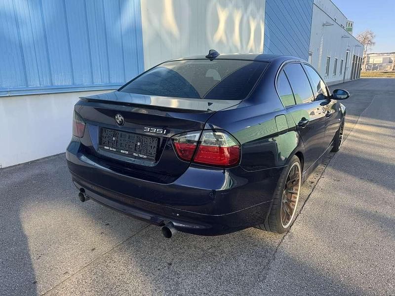 Gebraucht BMW 335 306 PS (225 kW) 2008 Blau Limousine