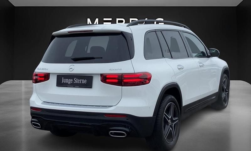 Gebraucht Mercedes GLB220 AMG line 190 PS (139 kW) 2024 Polarweiß SUV