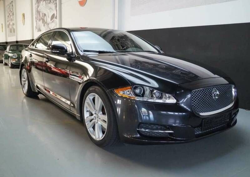 Gebraucht Jaguar XJ 385 PS (283 kW) 2011 Grau Limousine