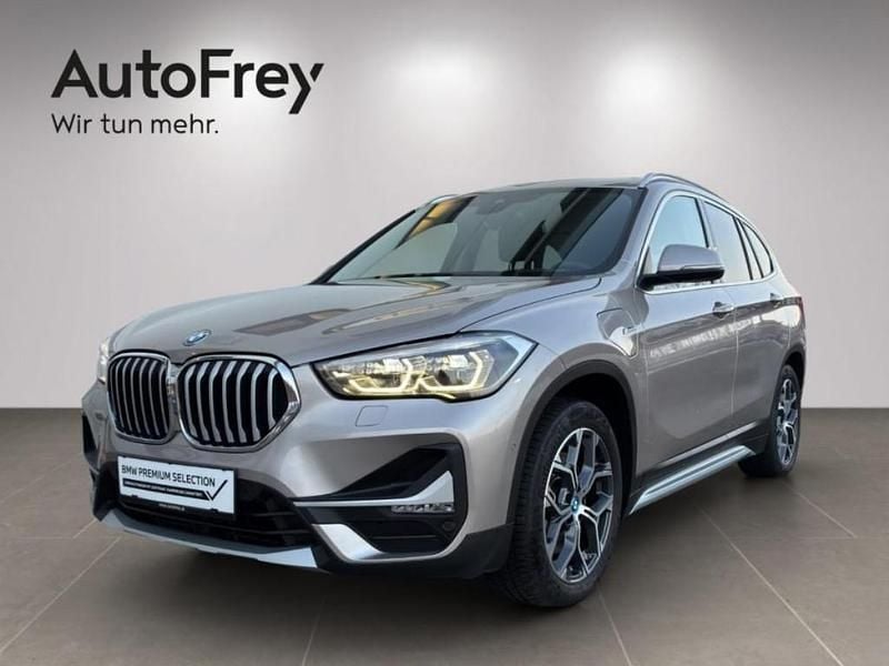 Gebraucht BMW X1 Efficient Dynamics 125 PS (91 kW) 2021 Silber SUV