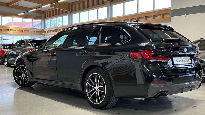 Gebraucht BMW 520 M Sport 190 PS (139 kW) 2020 Schwarz Kombi