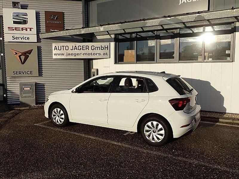 Gebraucht VW Polo Life 95 PS (69 kW) 2023 Weiss  normal Limousine