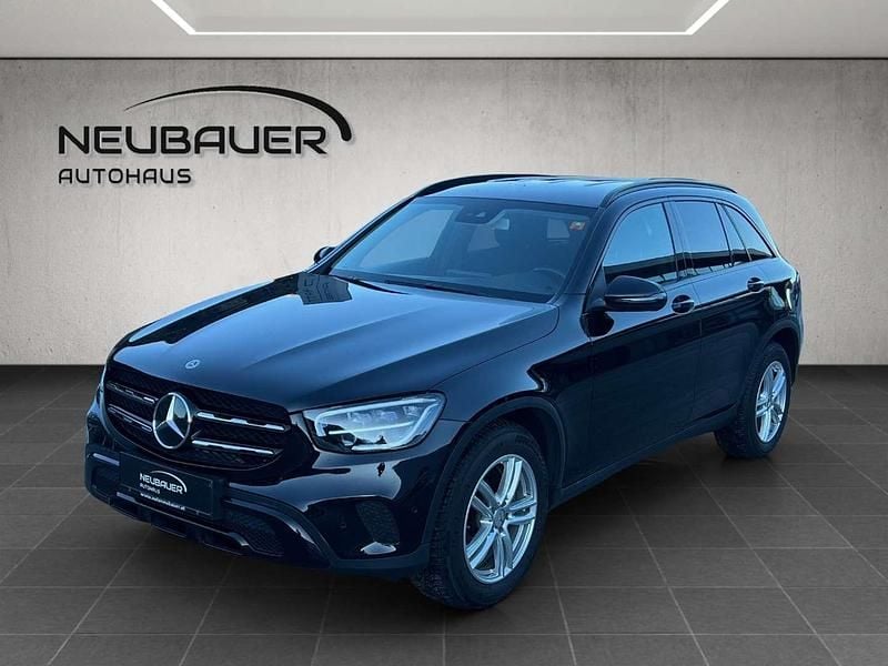 Schwarz Gebraucht 2020 Mercedes GLC200 SUV | € 32.900 (Guter Preis) - Bild 1/4