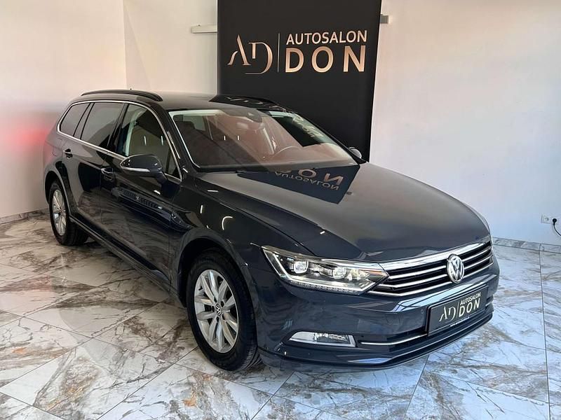 Gebraucht VW Passat Comfortline 150 PS (110 kW) 2018 Grau Kombi