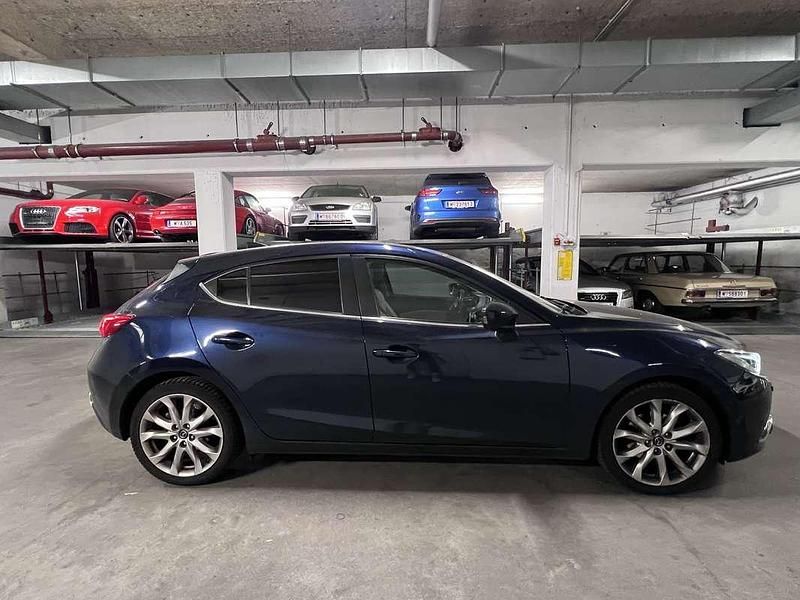 Gebraucht Mazda 3 105 PS (77 kW) 2017 Blau Limousine