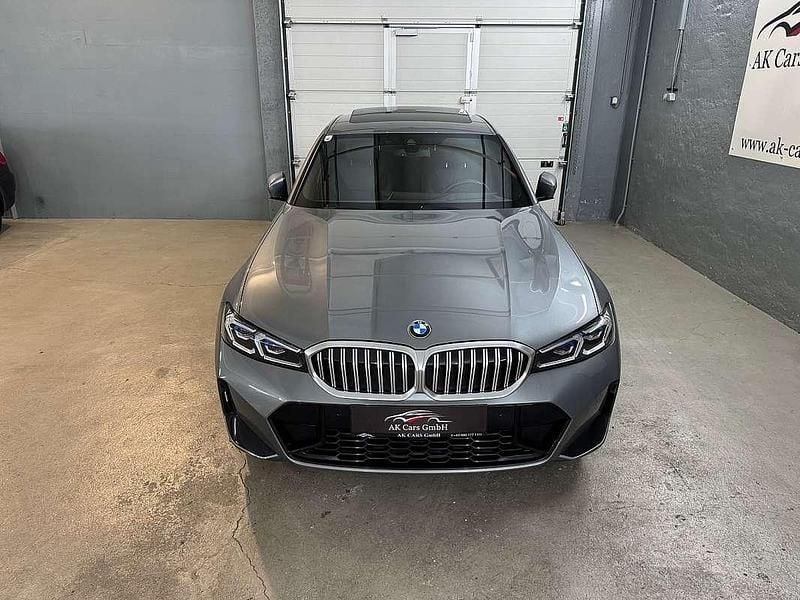 Gebraucht BMW 320 M Sport 190 PS (139 kW) 2022 Grau Limousine