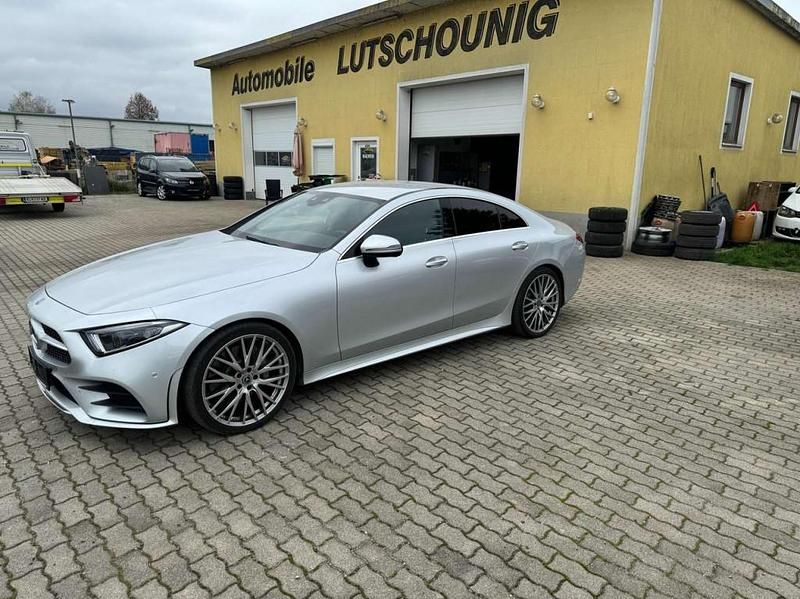 Gebraucht Mercedes E300 AMG 245 PS (180 kW) 2019 Coupé