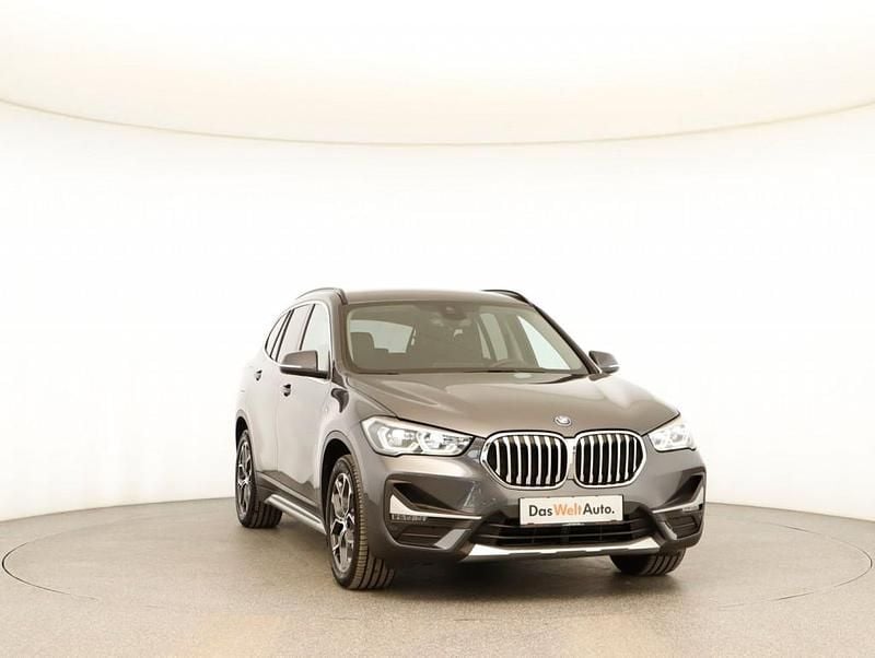 Gebraucht BMW X1 125 PS (91 kW) 2022 Grau SUV