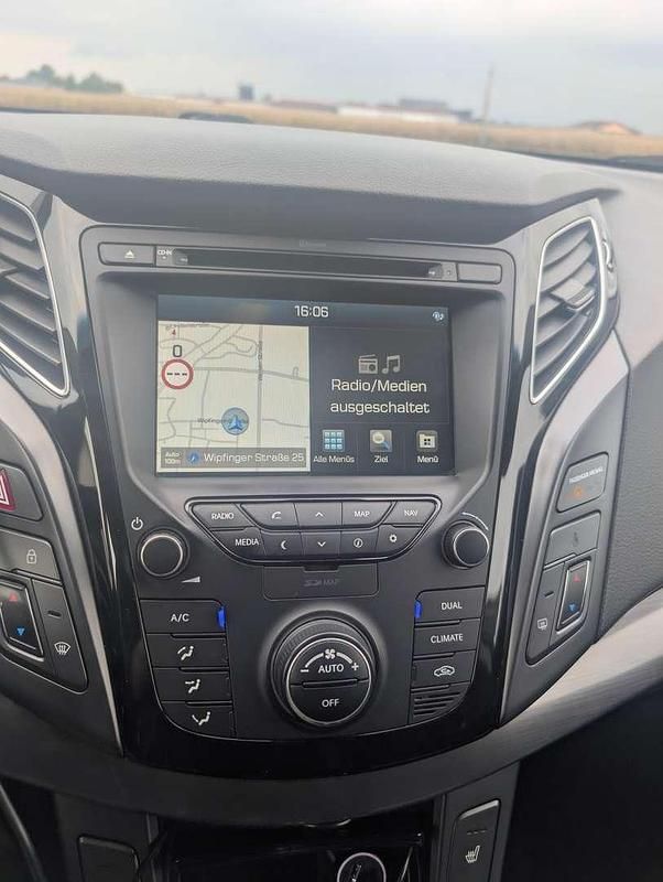 Gebraucht 2017 Hyundai i40 Style Kombi | € 9.900 - Bild 1/4