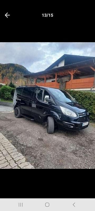 Gebraucht Ford Tourneo 125 PS (91 kW) 2013 Schwarz Van / Kleinbus