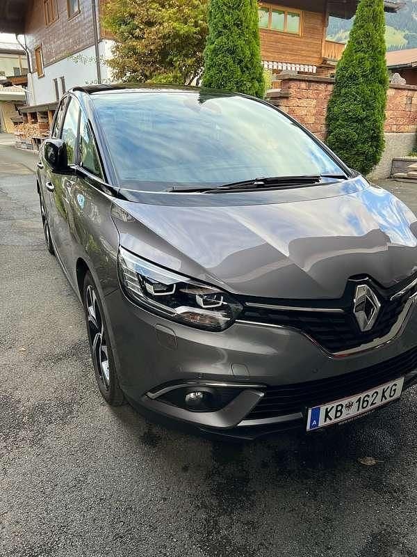 Grau Gebraucht 2017 Renault Scénic Bose Edition Van / Kleinbus | € 13.299 (Fairer Preis) - Bild 1/4
