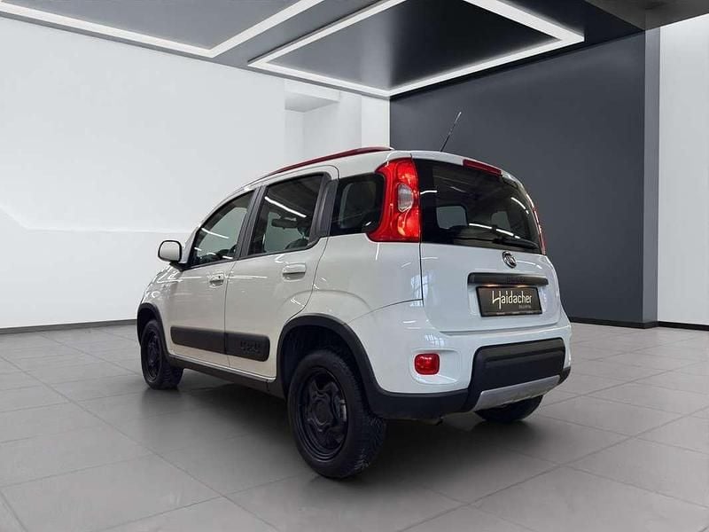 Gebraucht Fiat Panda 4x4 Wild 86 PS (63 kW) 2019 Weiß Kleinwagen