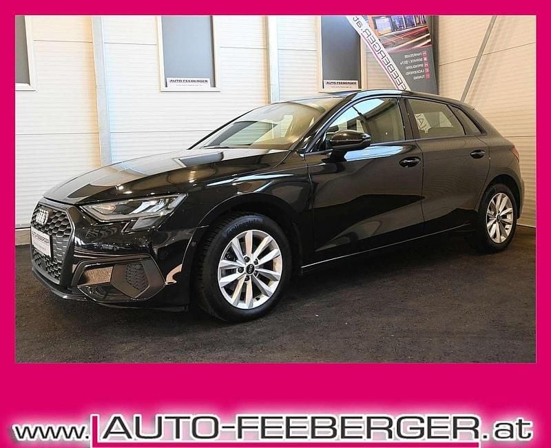 Schwarz Gebraucht 2022 Audi A3 Design Limousine | € 24.910 (Fairer Preis) - Bild 1/4