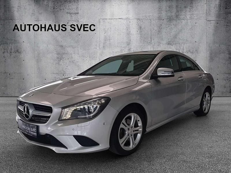 Silber Gebraucht 2014 Mercedes CLA200 Coupé | € 19.480 (Fairer Preis) - Bild 1/4
