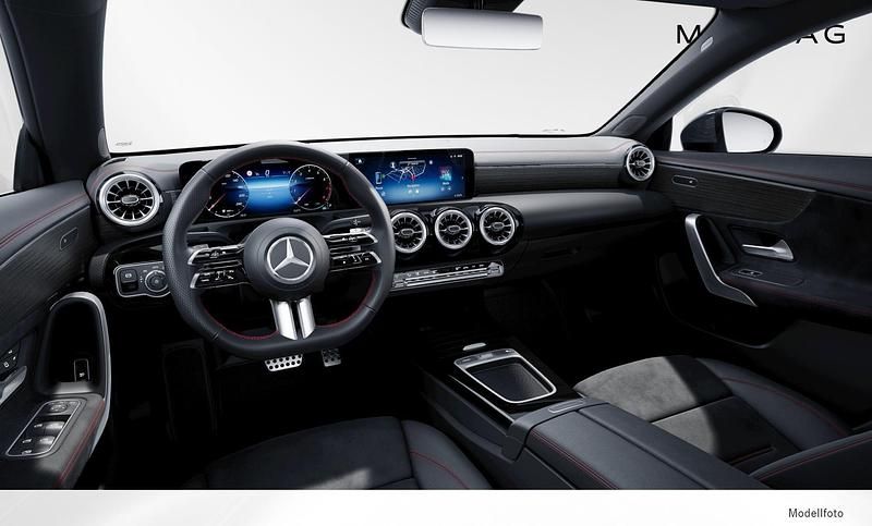 Gebraucht Mercedes CLA180 AMG line 136 PS (100 kW) 2024 Polarweiß Limousine