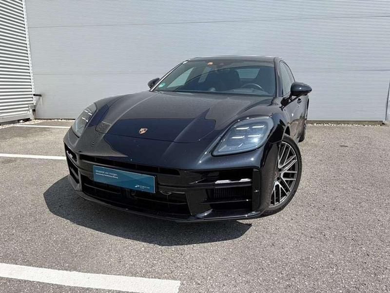 Schwarz metallic Gebraucht 2024 Porsche Panamera 4 Limousine | € 127.900 (Fairer Preis) - Bild 1/4