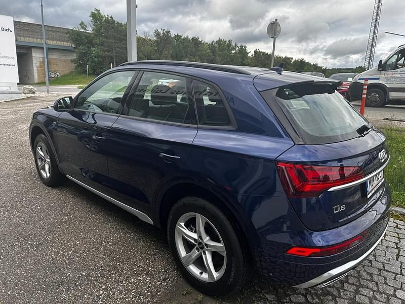 Gebraucht Audi Q5 S-Line 286 PS (210 kW) 2024 Mittelblau  metallic SUV