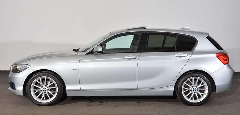 Gebraucht BMW 116 Efficient Dynamics 116 PS (85 kW) 2017 Glaciersilver Kleinwagen