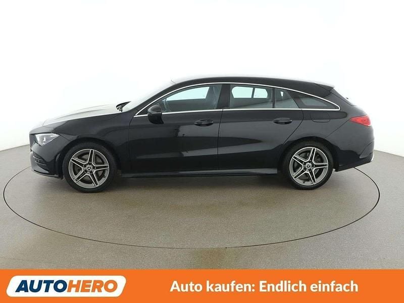 Gebraucht Mercedes CLA250e Shooting Brake AMG line 218 PS (160 kW) 2022 Schwarz Kombi