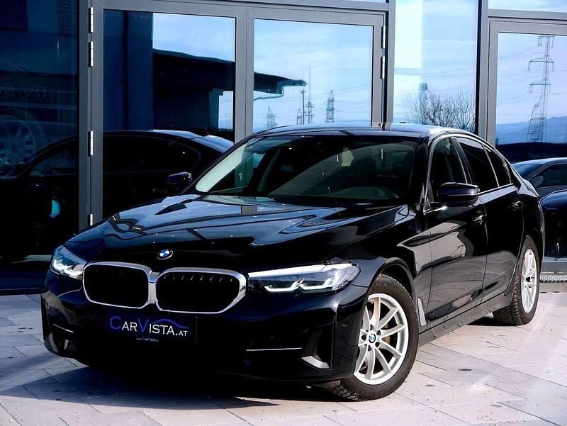 Gebraucht BMW 520 Sport Line 163 PS (119 kW) 2022 Schwarz Limousine